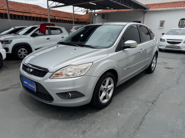 FORD Focus Hatch 1.6 4P GLX FLEX