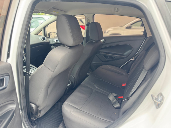 FORD Fiesta Hatch 1.6 4P SE PLUS FLEX AUTOMÁTICO