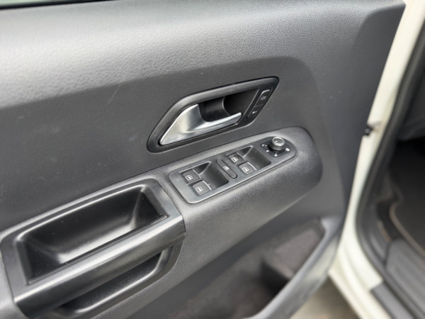 VOLKSWAGEN Amarok 3.0 V6 CABINE DUPLA HIGHLINE 4X4 TURBO INTERCOOLER AUTOMÁTICO