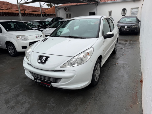 PEUGEOT 207 Sedan 1.4 4P PASSION XR FLEX