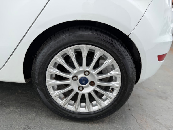 FORD Fiesta Hatch 1.6 4P TITANIUM FLEX AUTOMÁTICO