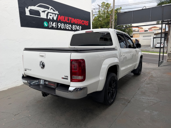 VOLKSWAGEN Amarok 3.0 V6 CABINE DUPLA HIGHLINE 4X4 TURBO INTERCOOLER AUTOMÁTICO