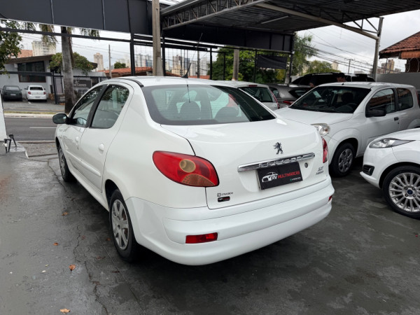 PEUGEOT 207 Sedan 1.4 4P PASSION XR FLEX