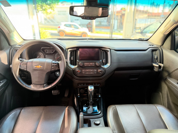 CHEVROLET S10 2.8 12V HIGH COUNTRY CABINE DUPLA 4X4 TURBO DIESEL AUTOMÁTICO