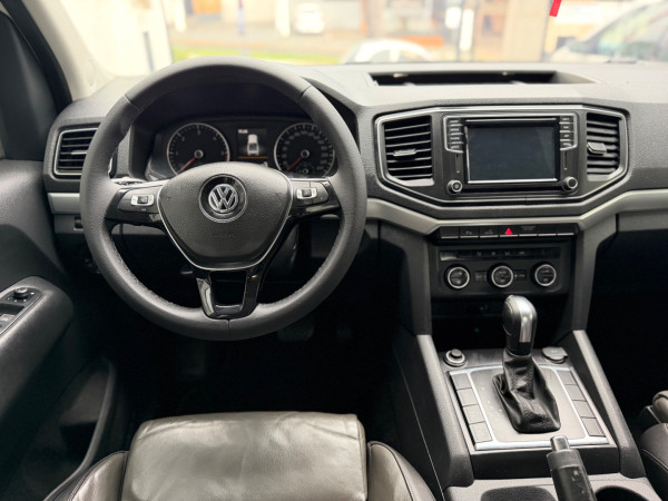 VOLKSWAGEN Amarok 3.0 V6 CABINE DUPLA HIGHLINE 4X4 TURBO INTERCOOLER AUTOMÁTICO