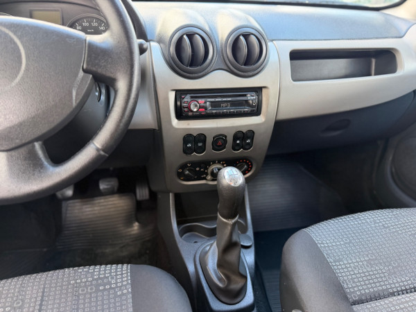 RENAULT Sandero 1.0 16V 4P FLEX EXPRESSION