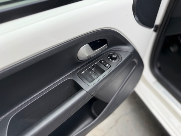 VOLKSWAGEN Cross UP 1.0 12V 4P TSI FLEX