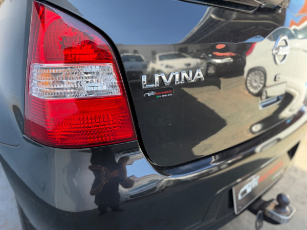 NISSAN Livina 1.8 16V 4P SL FLEX AUTOMÁTICO