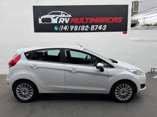 FORD Fiesta Hatch 1.6 4P TITANIUM FLEX AUTOMÁTICO