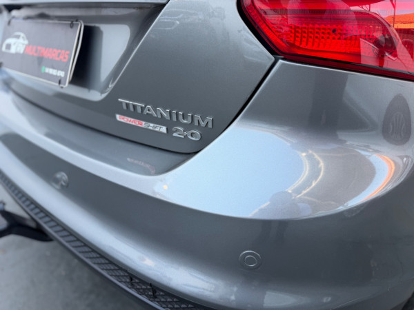 FORD Focus Hatch 2.0 16V 4P TITANIUM PLUS FLEX