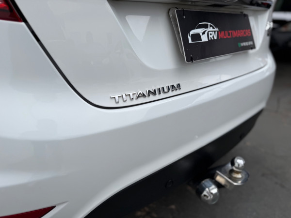 FORD Fiesta Hatch 1.6 4P TITANIUM FLEX AUTOMÁTICO