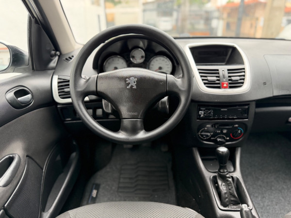 PEUGEOT 207 Sedan 1.4 4P PASSION XR FLEX