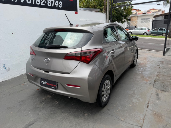 HYUNDAI HB 20 Hatch 1.0 12V 4P FLEX UNIQUE
