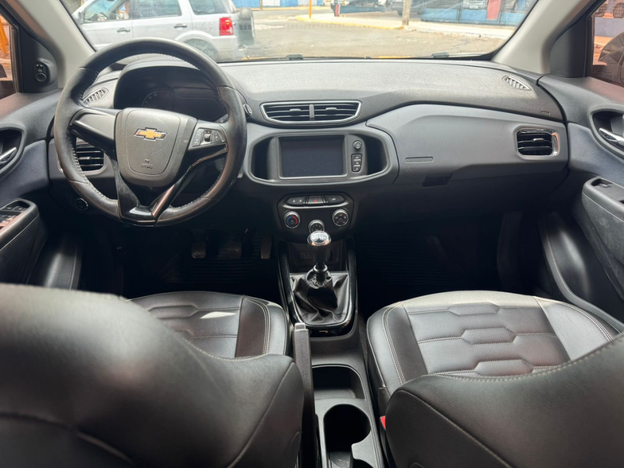 Onix Hatch 1.4 4P FLEX LTZ