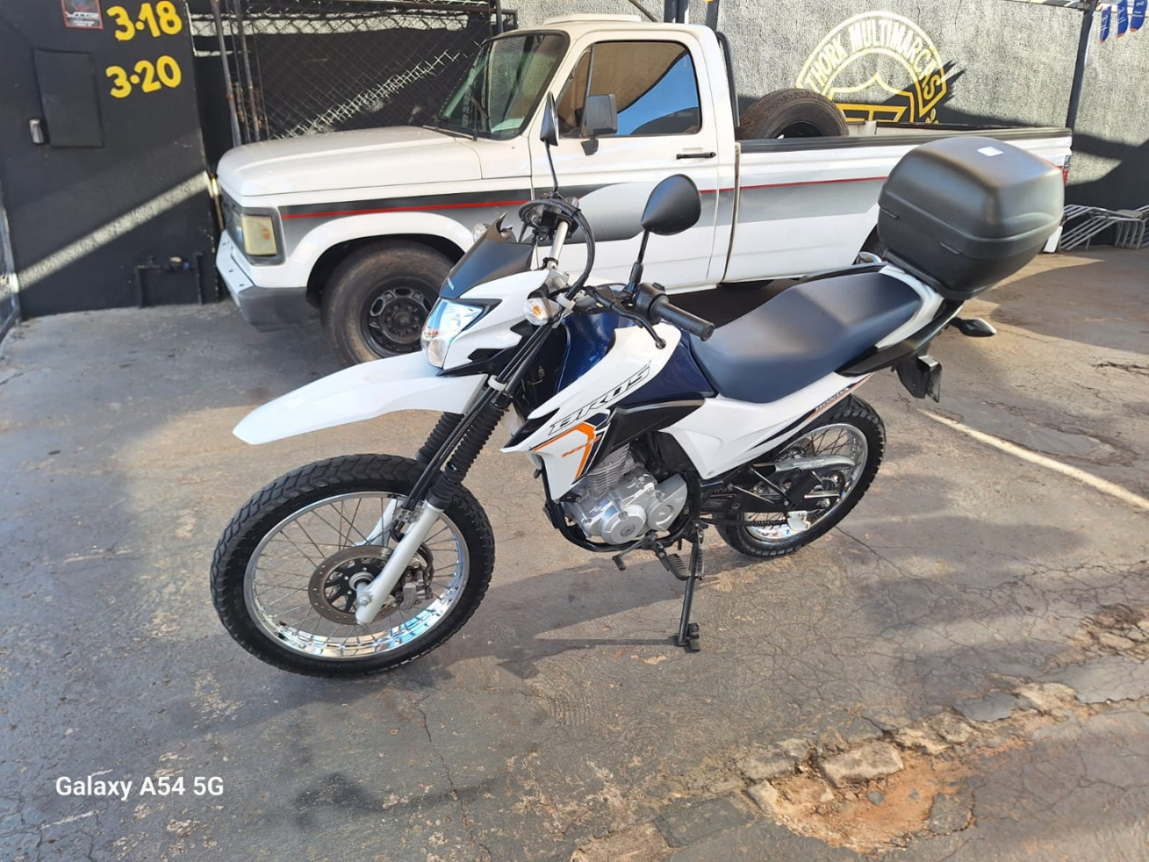 NXR Bros 160 ESDD