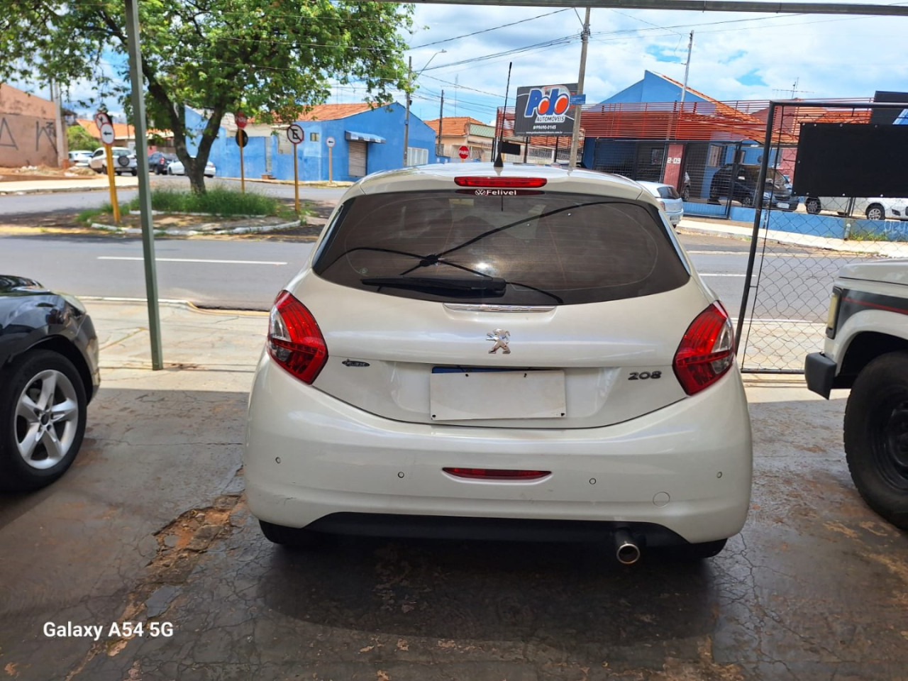 208 1.6 16V 4P FLEX GRIFFE AUTOMÁTICO