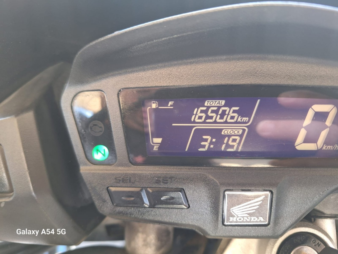 NXR Bros 160 ESDD