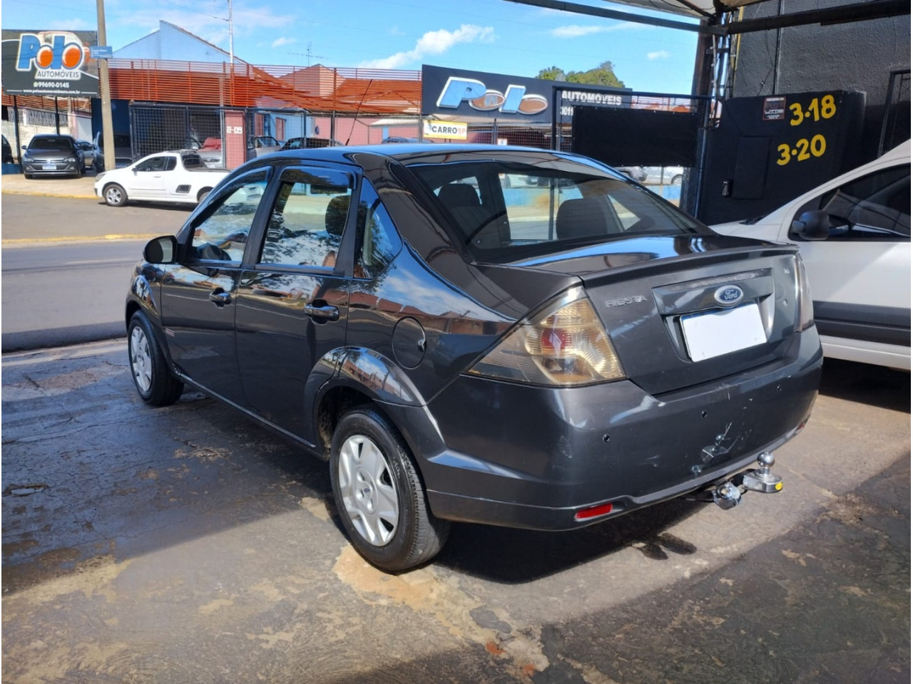 Fiesta Sedan 1.6 4P FLEX