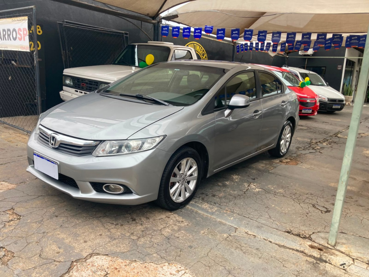 Civic 1.8 16V 4P FLEX LXS AUTOMÁTICO