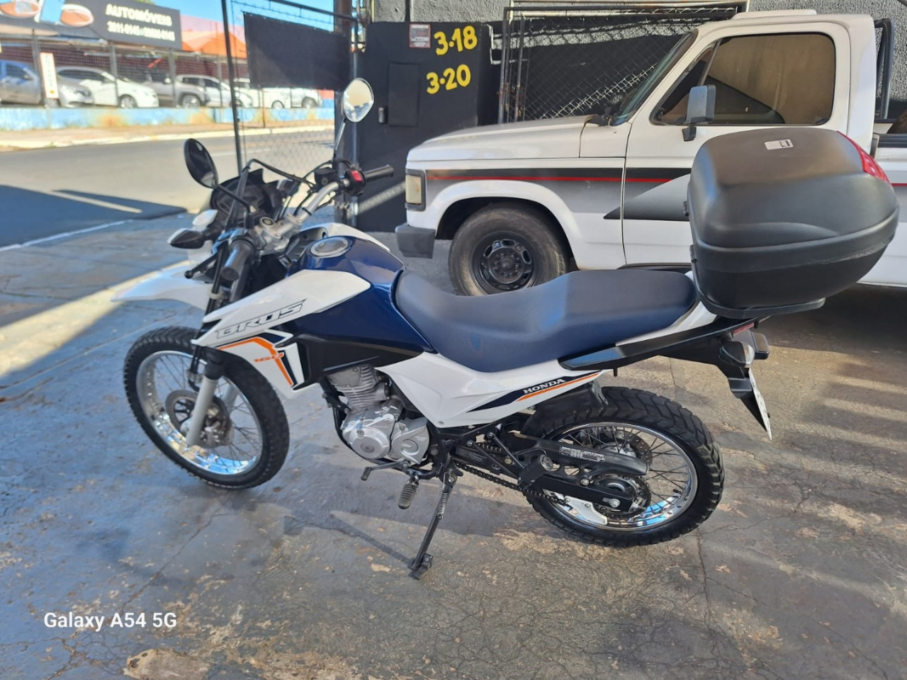 NXR Bros 160 ESDD