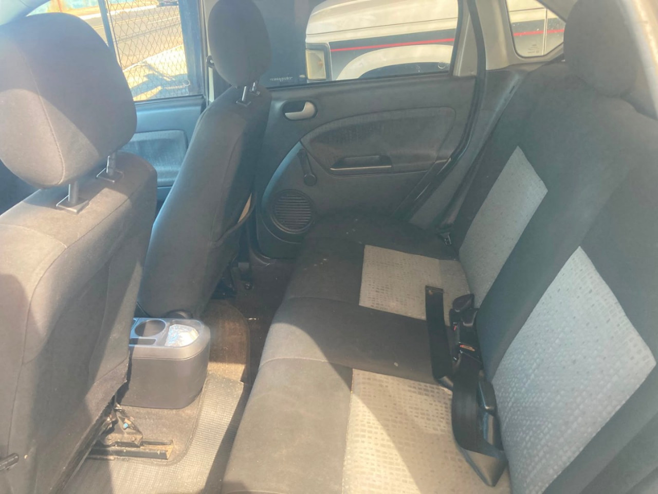 Fiesta Sedan 1.6 4P FLEX