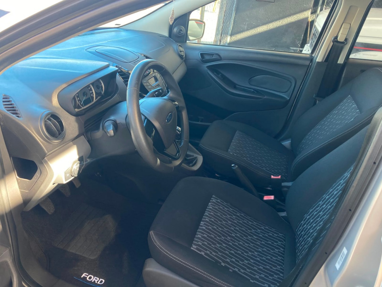 Ka + Sedan 1.5 12V 4P FLEX TI-VCT SE PLUS