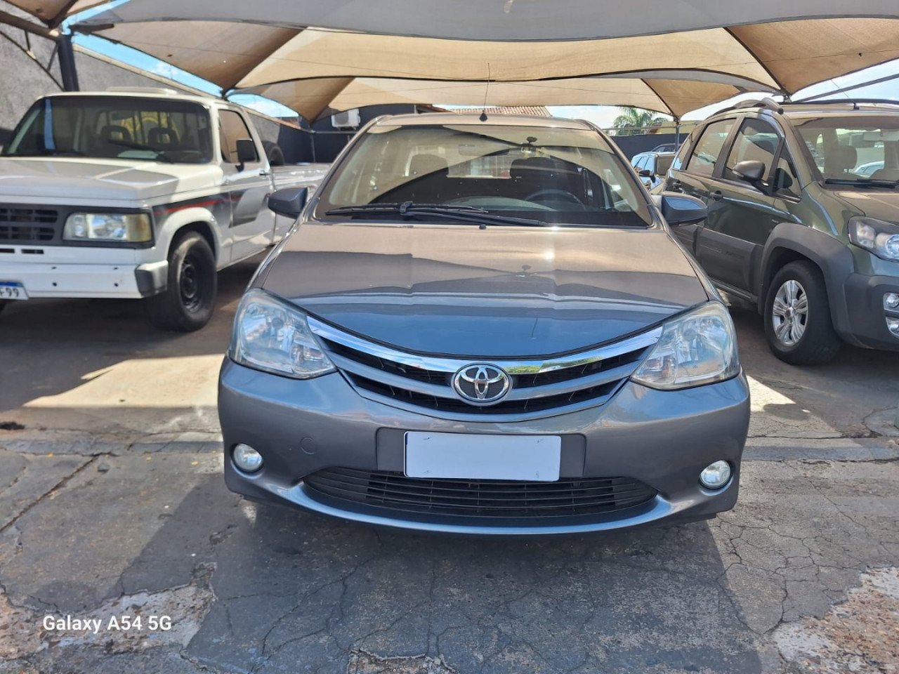 Etios Sedan 1.5 16V 4P FLEX XLS