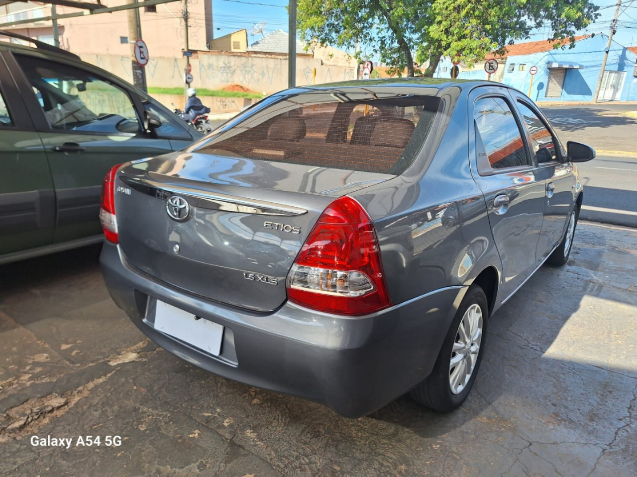 Etios Sedan 1.5 16V 4P FLEX XLS