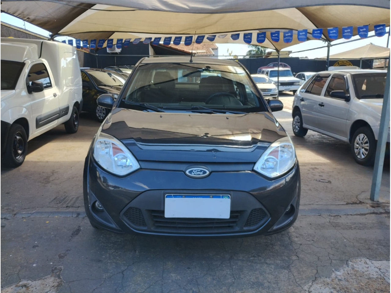 Fiesta Sedan 1.6 4P FLEX
