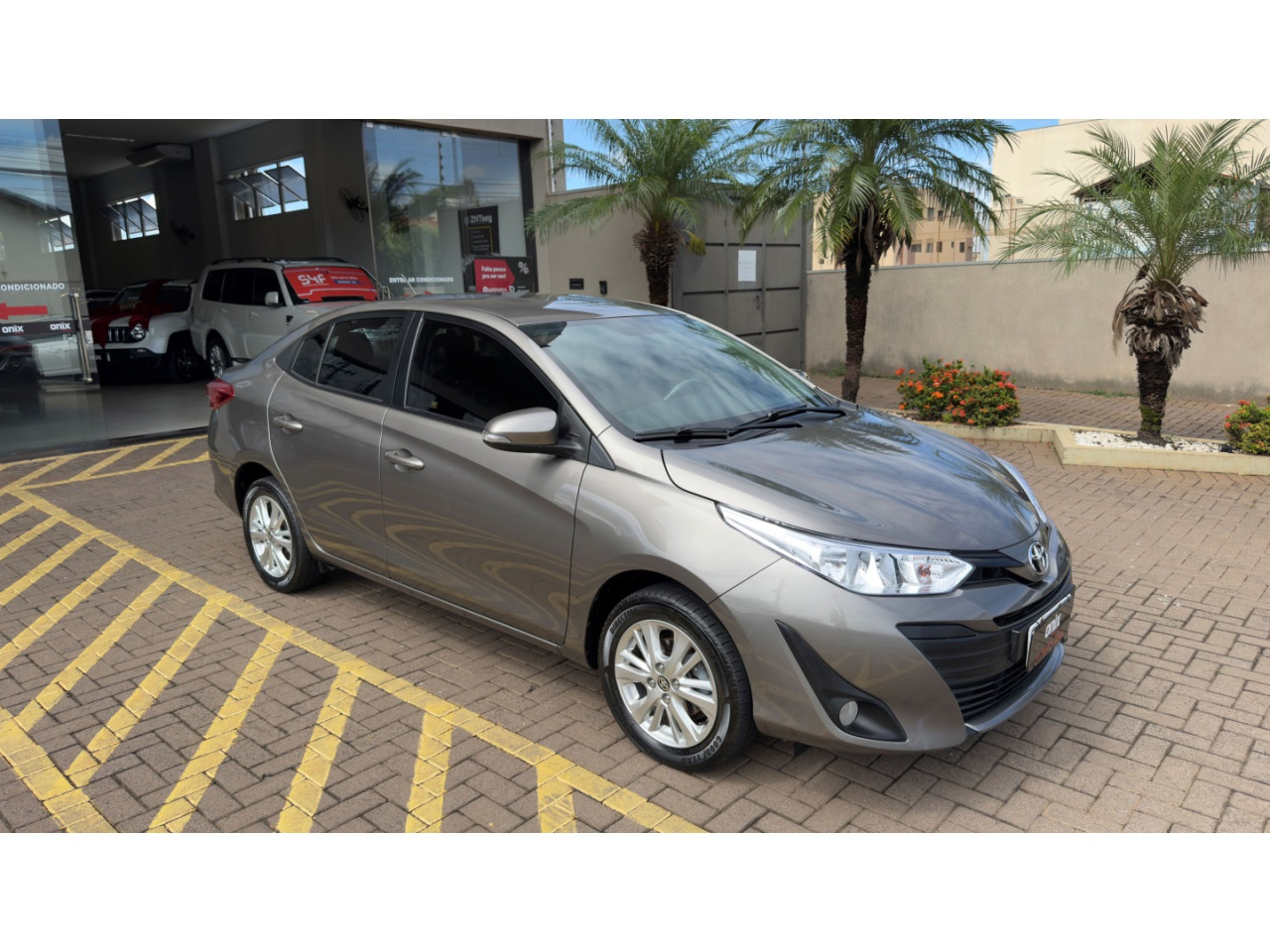 YARIS 1.5 16V FLEX SEDAN XL MULTIDRIVE