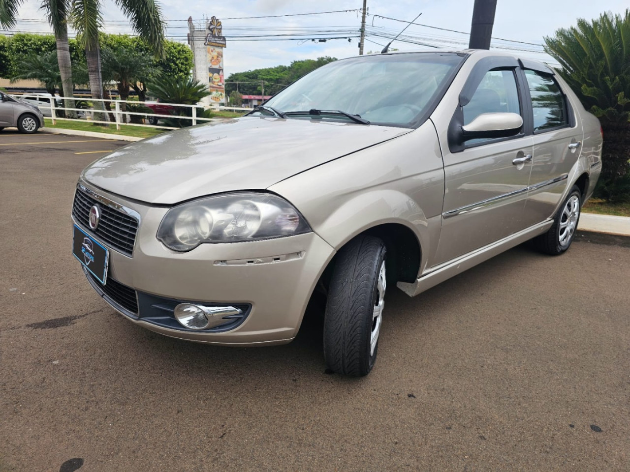 Siena 1.4 4P ELX FLEX