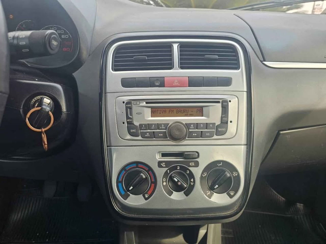 Punto 1.4 4P ATTRACTIVE FLEX