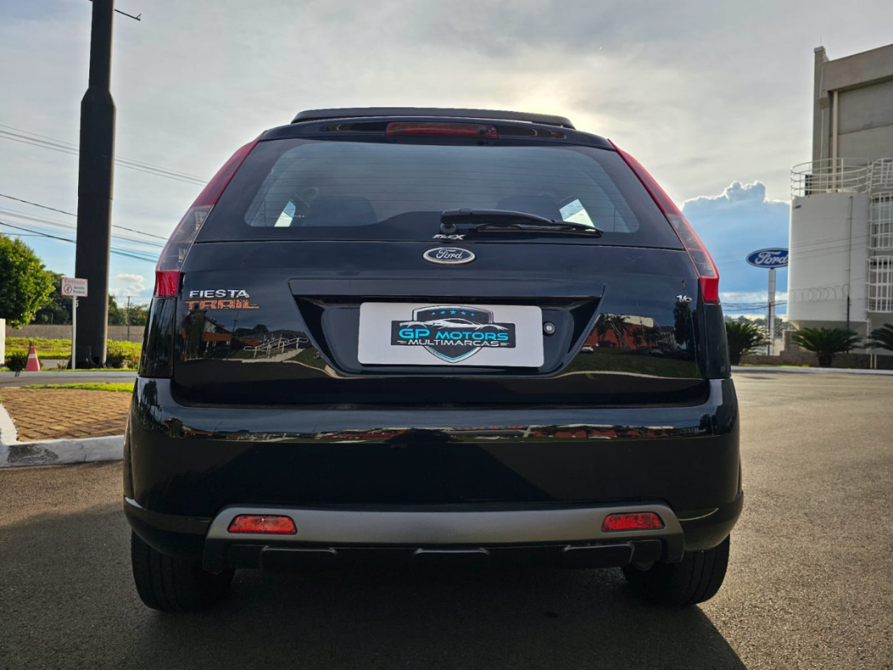 Fiesta Hatch 1.6 4P TRAIL FLEX