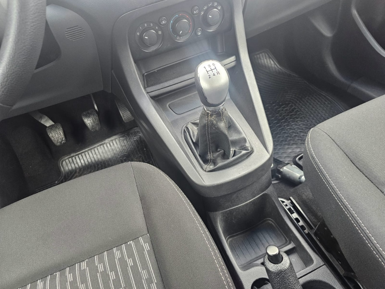 Ka Hatch 1.0 12V 4P TI-VCT SE PLUS FLEX