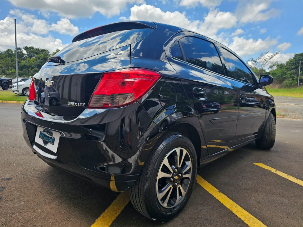 Onix Hatch 1.4 4P FLEX LTZ