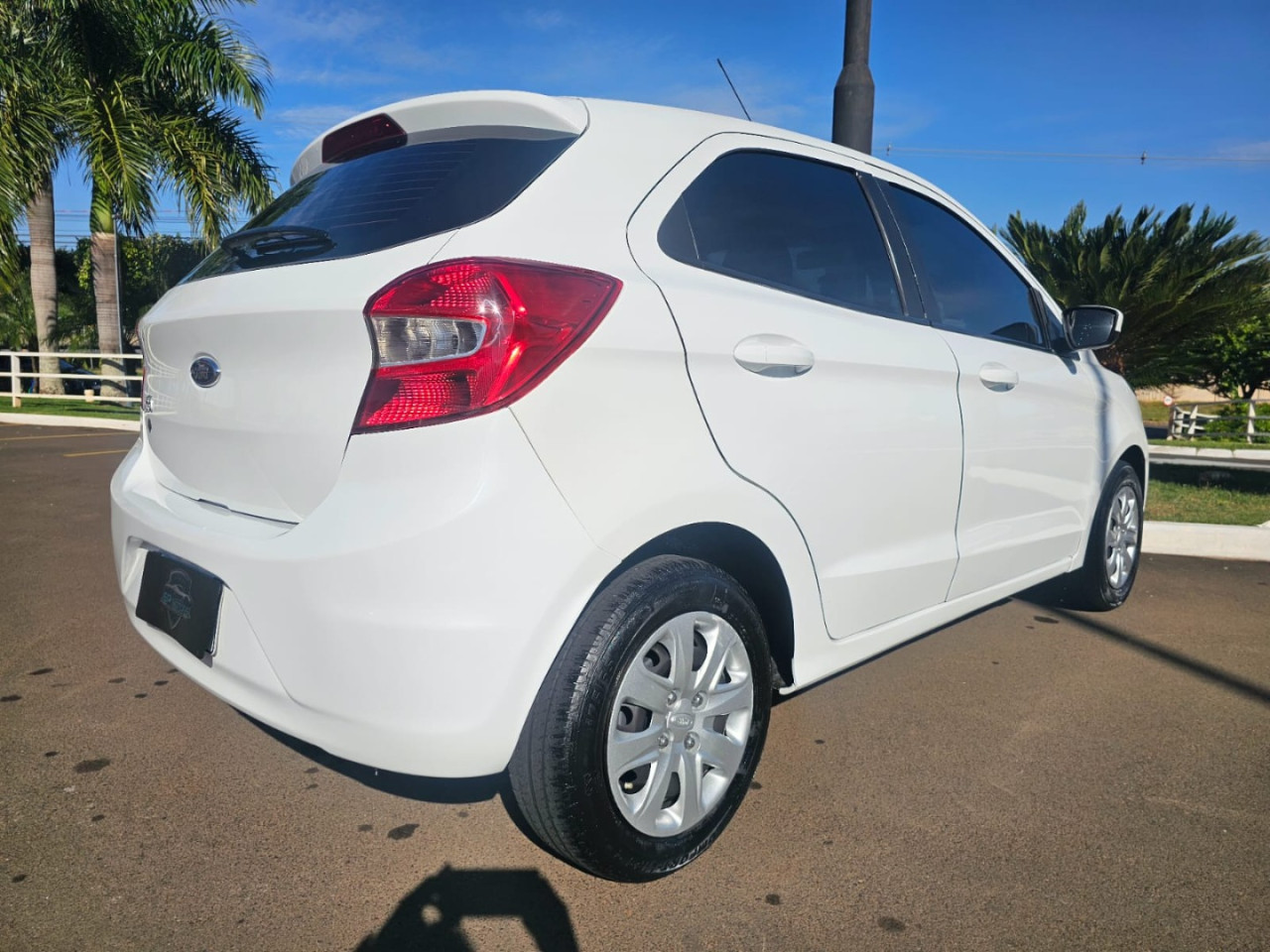 Ka Hatch 1.0 12V 4P TI-VCT SE FLEX