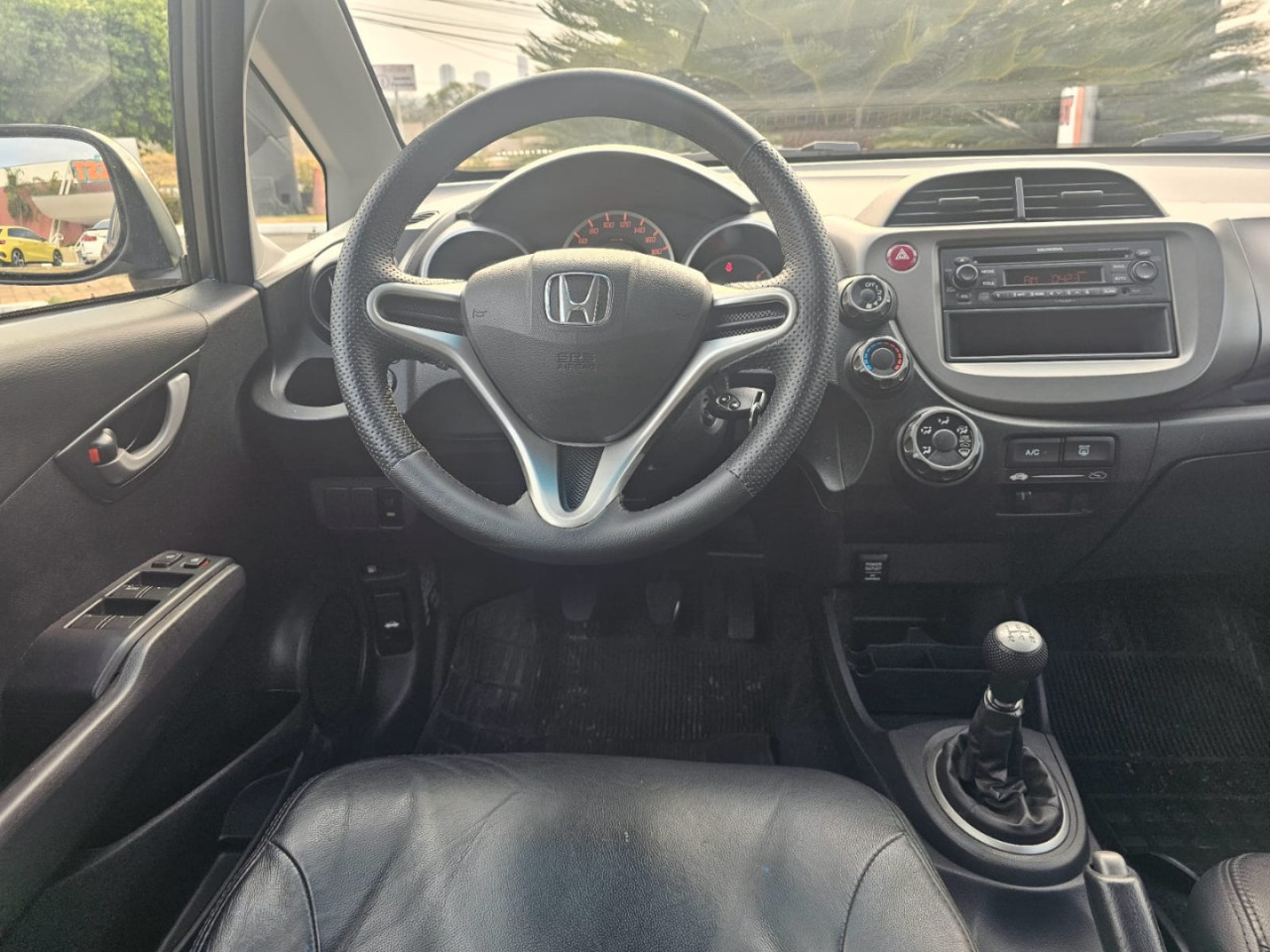 Fit 1.4 16V 4P LX FLEX