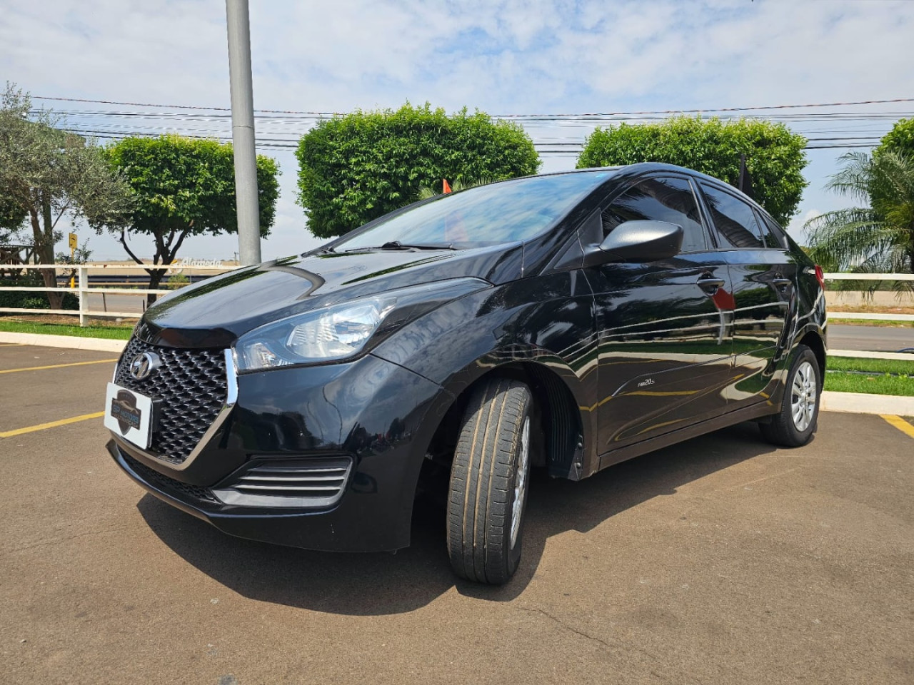 HB 20 Sedan 1.0 12V 4P FLEX UNIQUE