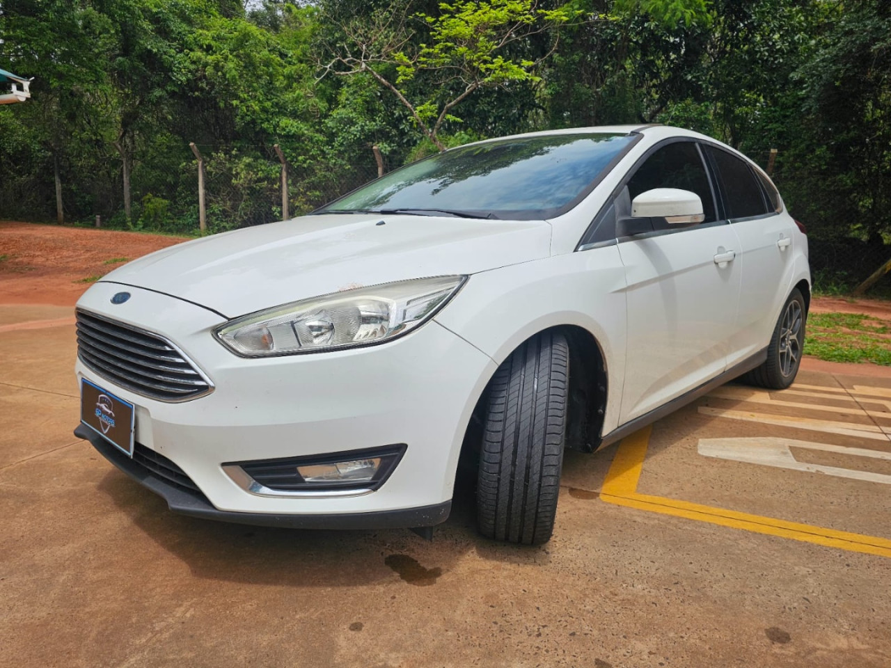 Focus Hatch 2.0 16V 4P TITANIUM PLUS FLEX