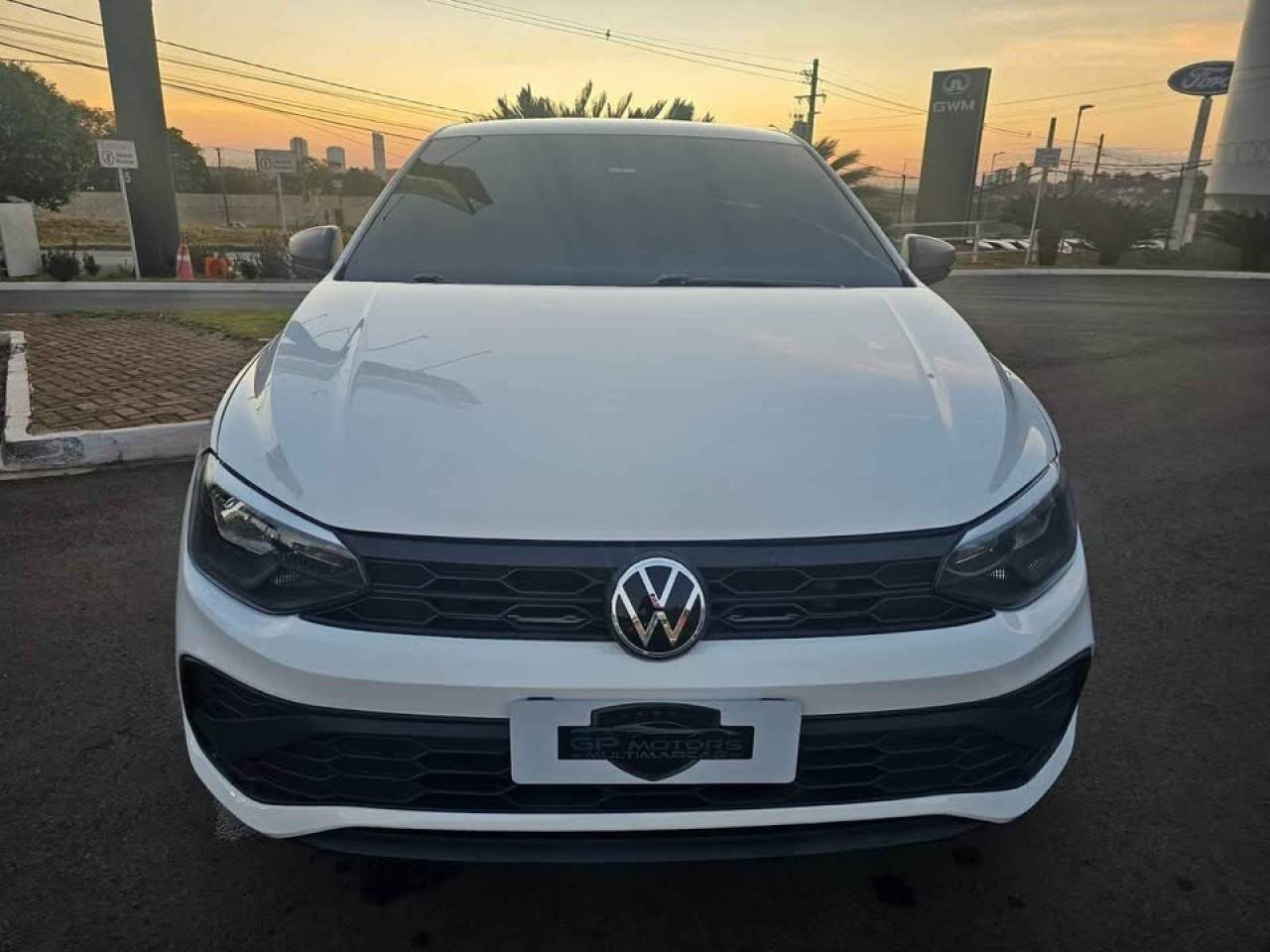 Polo Hatch 1.0 4P MPI TRACK