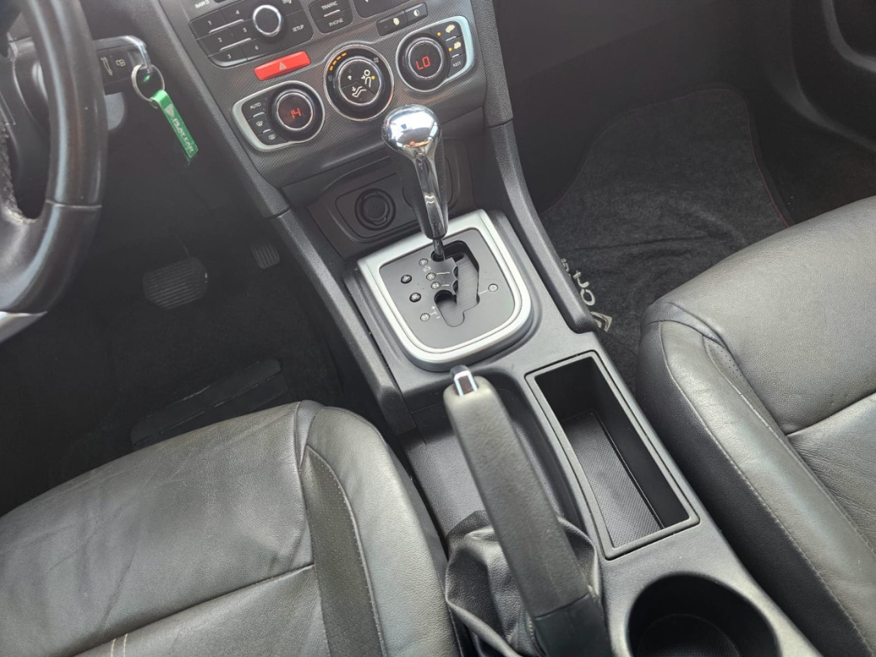 C4 Sedan 1.6 16V 4P LOUNGE TENDANCE THP TURBO AUTOMÁTICO