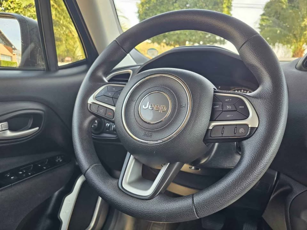 Renegade 1.8 16V 4P FLEX SPORT