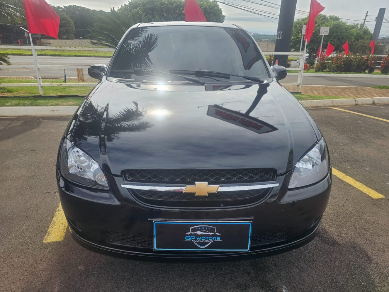 Classic Sedan 1.0 4P