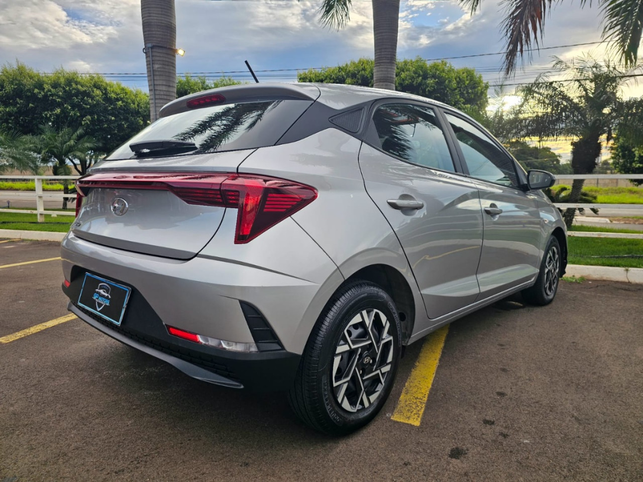 HB 20 Hatch 1.0 12V 4P FLEX SENSE