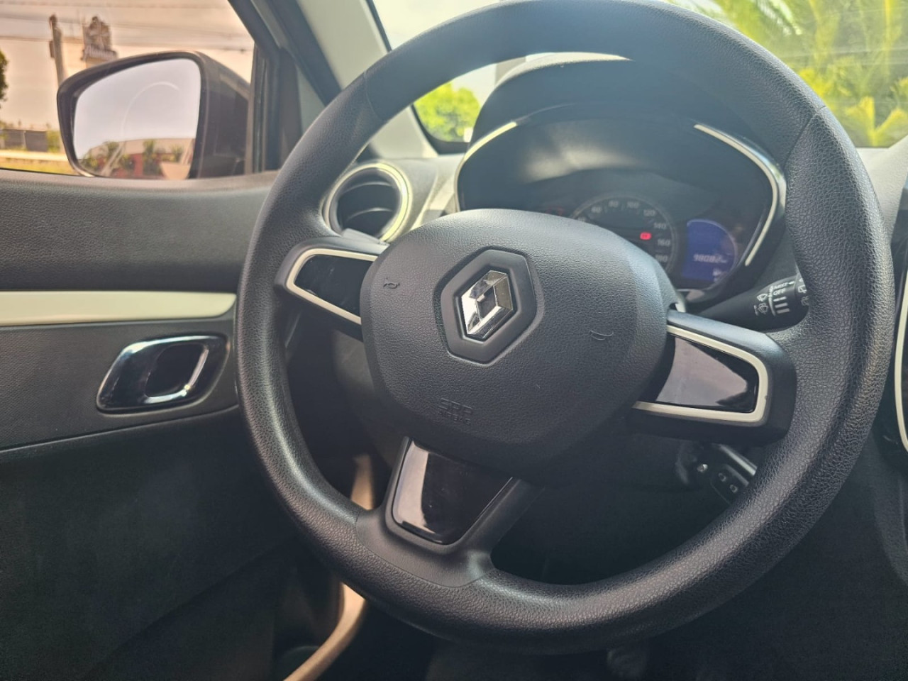 Kwid 1.0 12V 4P SCE FLEX INTENSE