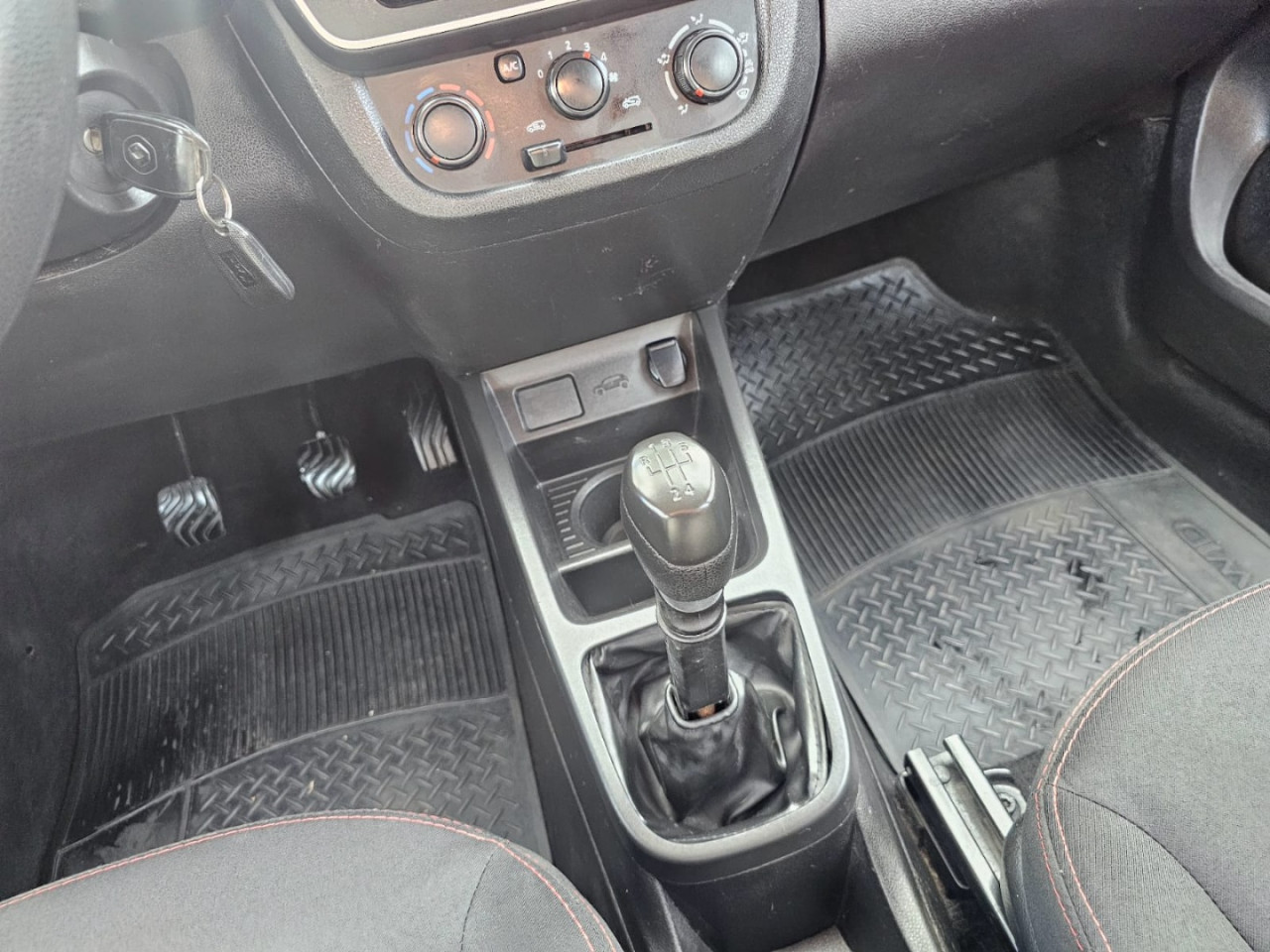 Kwid 1.0 12V 4P SCE FLEX ZEN