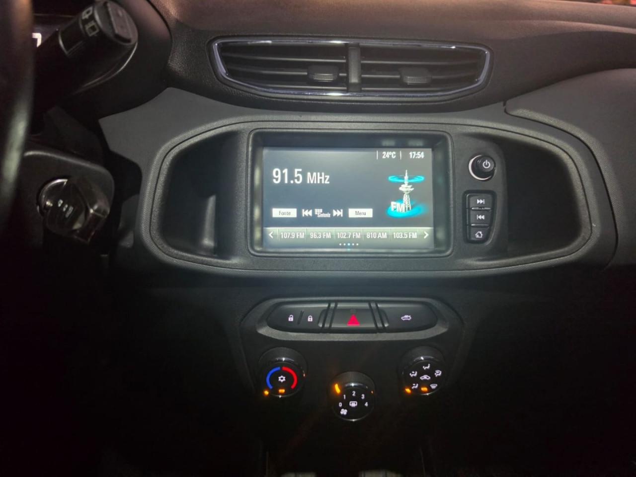 Onix Hatch 1.4 4P FLEX LTZ