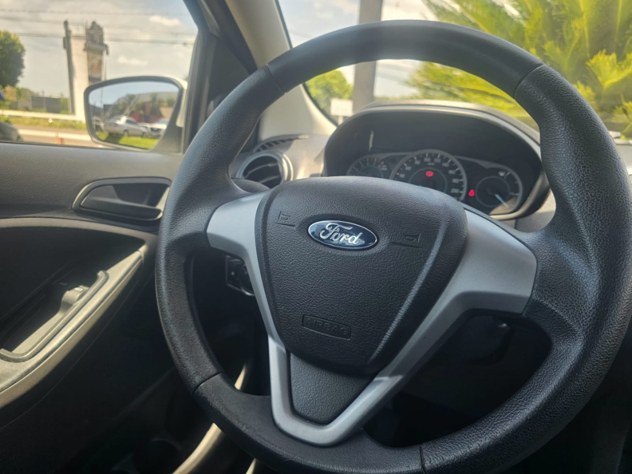 Ka + Sedan 1.0 12V 4P TI-VCT SE PLUS FLEX