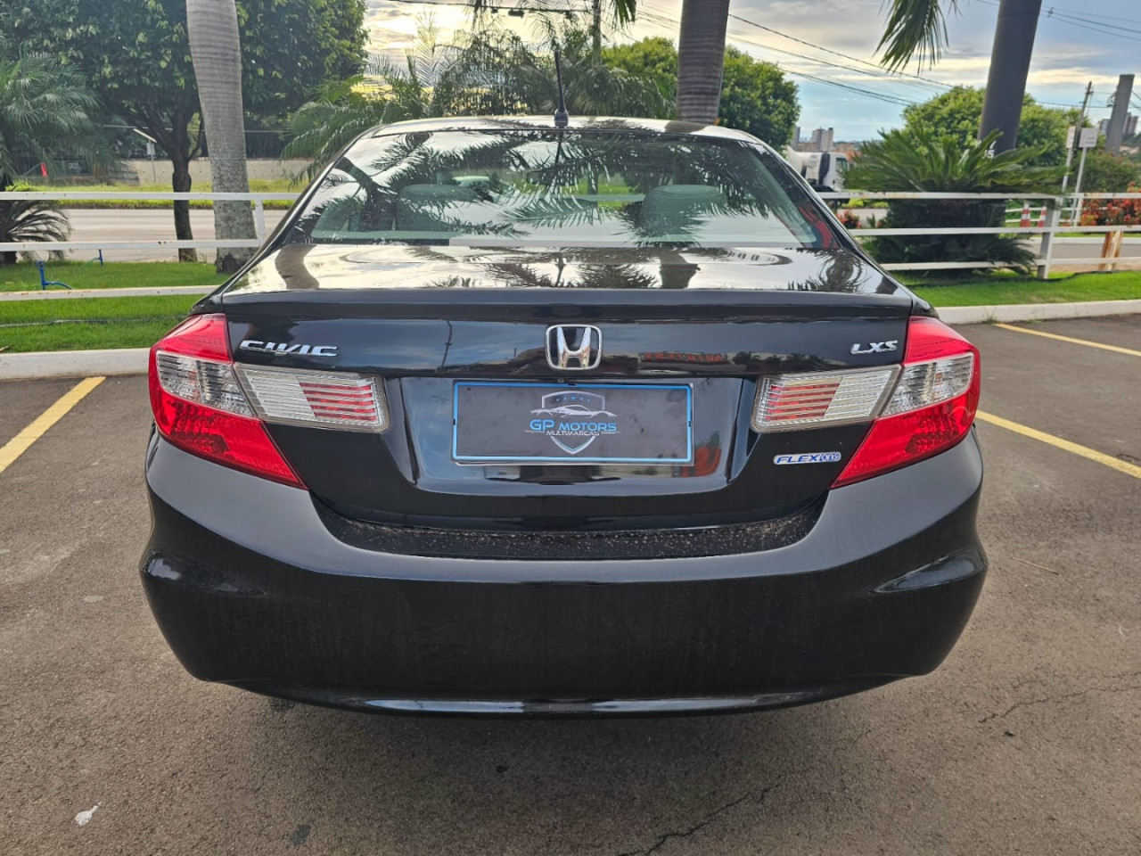 Civic 1.8 16V 4P FLEX LXS AUTOMÁTICO