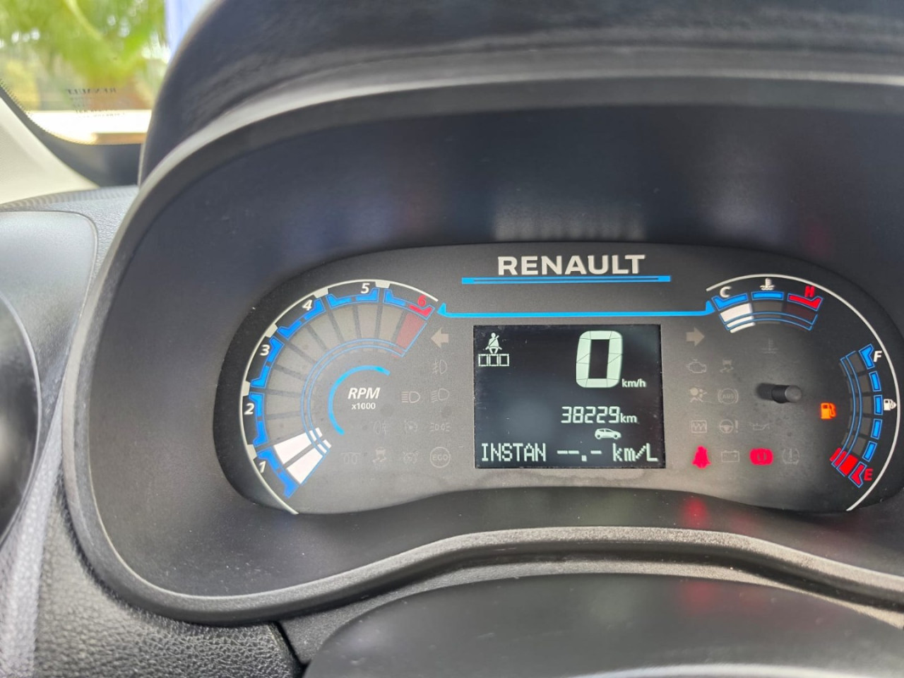 Kwid 1.0 12V 4P SCE FLEX ZEN